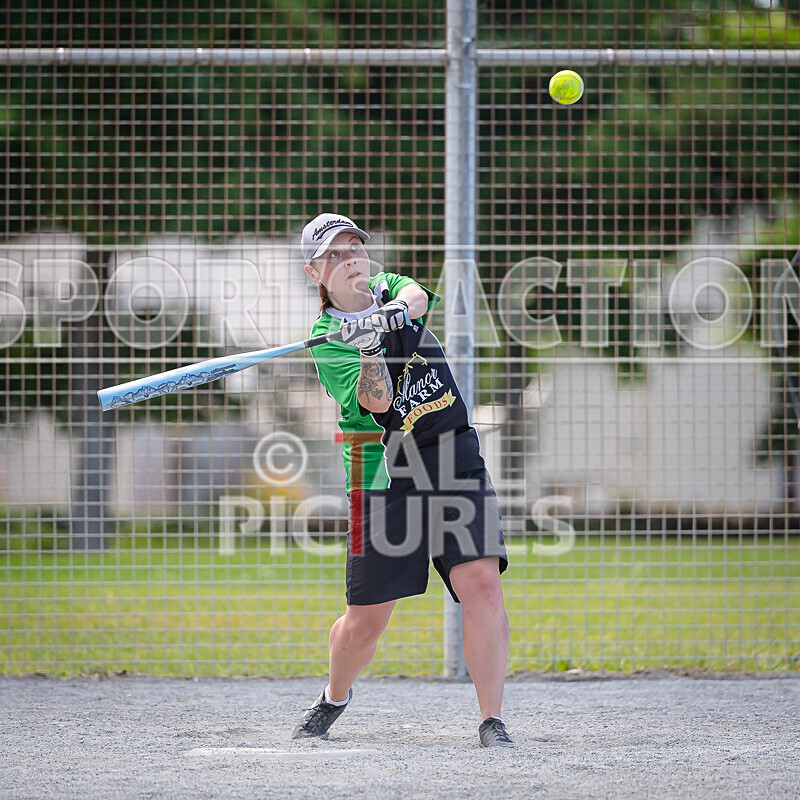 Manor Farm Donkeys v Tomahawks-87 - MANOR FARM DONKEYS v TOMAHAWKS