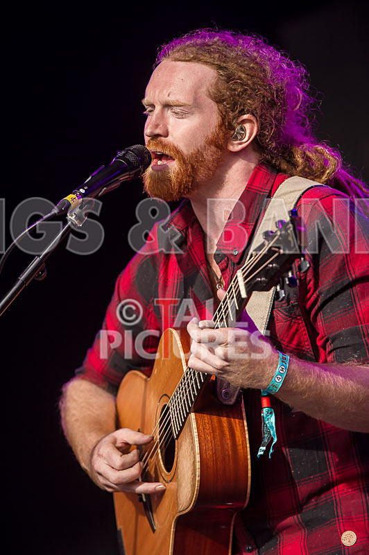 Newton Faulkner-5 - NEWTON FAULKNER