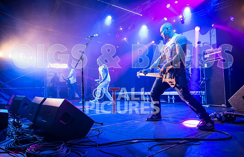 Freestylers-102 - FREESTYLERS