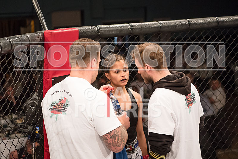 Hannah Jacques v Katherine Paes-33 - BOUT-5 Hannah Jacques v Katherine Paes