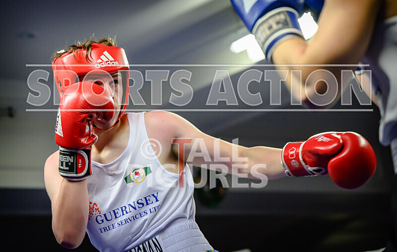 BOUT- 5_Ethan Le Moignan v Adrian Salmonowicz-9 - BOUT 5_Ethan Le Moignan v Adrian Salmonowicz