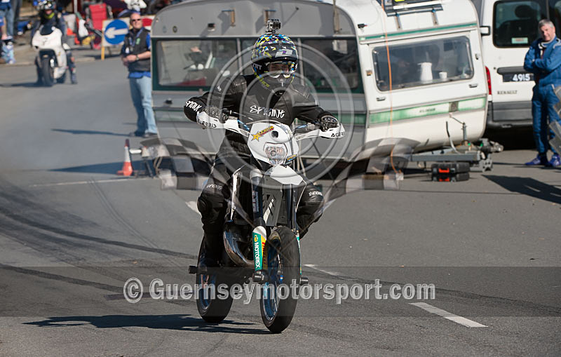 Hillclimb_06-04-2015_BIKE-90 - BIKES_06-04-2015