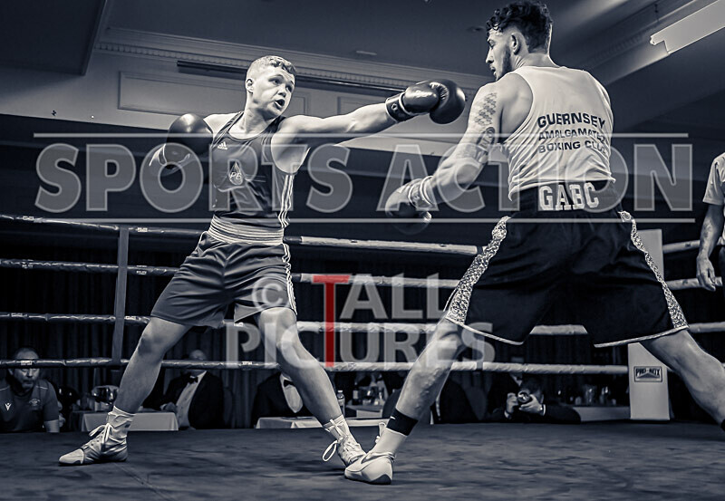 BOUT 10_Billy Le Poullain v Josh Bridges-23 - BOUT 10_Billy Le Poullain v Josh Bridges