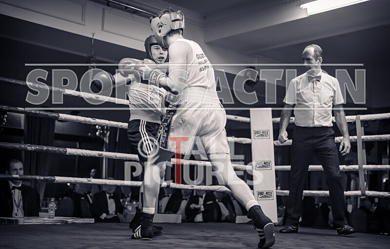 BOUT- 5_Ethan Le Moignan v Adrian Salmonowicz-18 - BOUT 5_Ethan Le Moignan v Adrian Salmonowicz