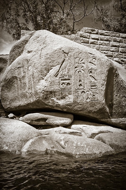 Egyptian Hieroglyphs - Travel