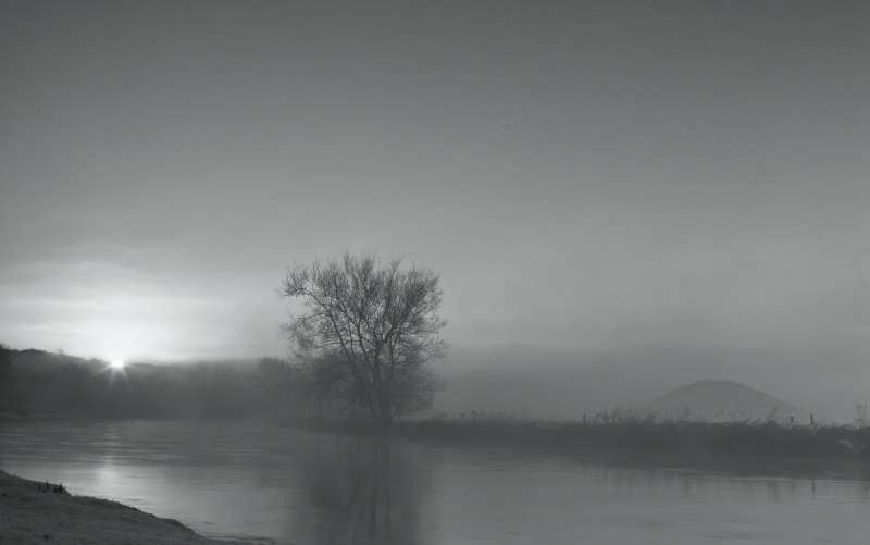 Sunset - Mono