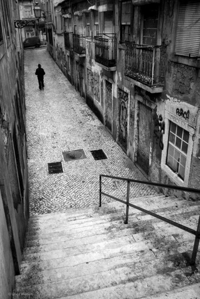linda-wisdom-Lisbon-street-photography-02
