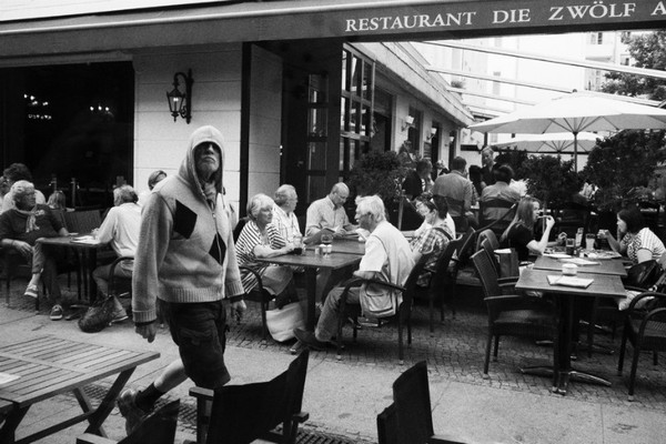 linda-wisdom-street-photography-Berlin-13