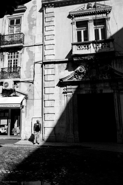 linda-wisdom-Lisbon-street-photography-04