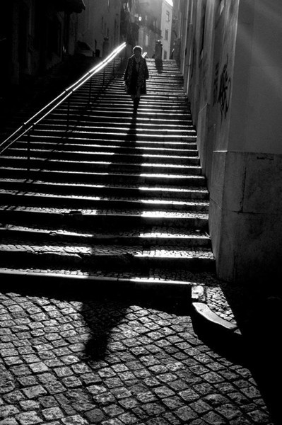 Lisbon Street Photography - Shadow Light - Light Chaser