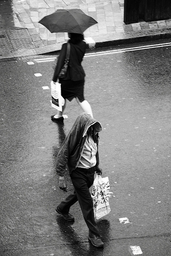 I Wish I Had An Umbrella - Rain n' Brollies