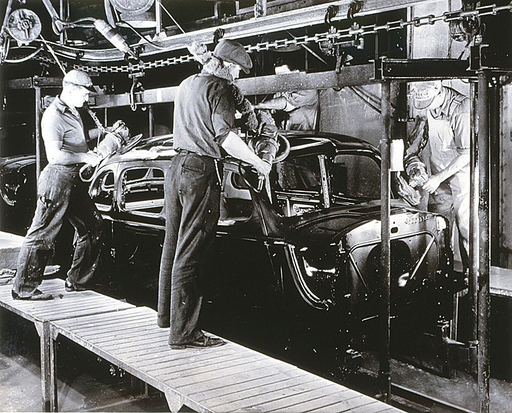 Historic Photographs of the Packard Motor Car Company, Detroit MI - Matthew Christopher's Abandoned America