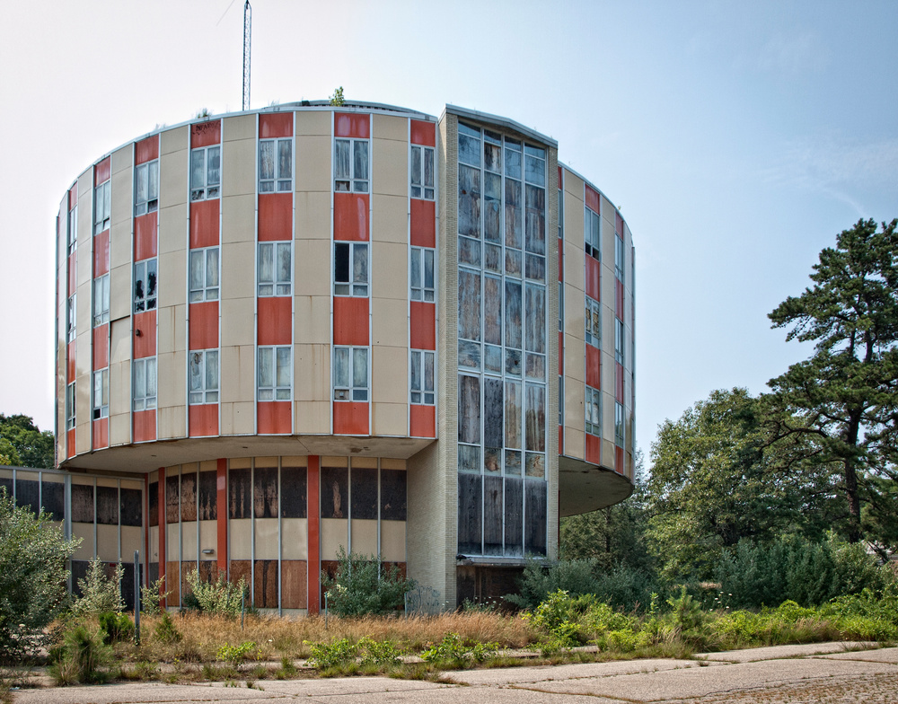 The Abandoned Ladd School (Exeter, RI) Abandoned America