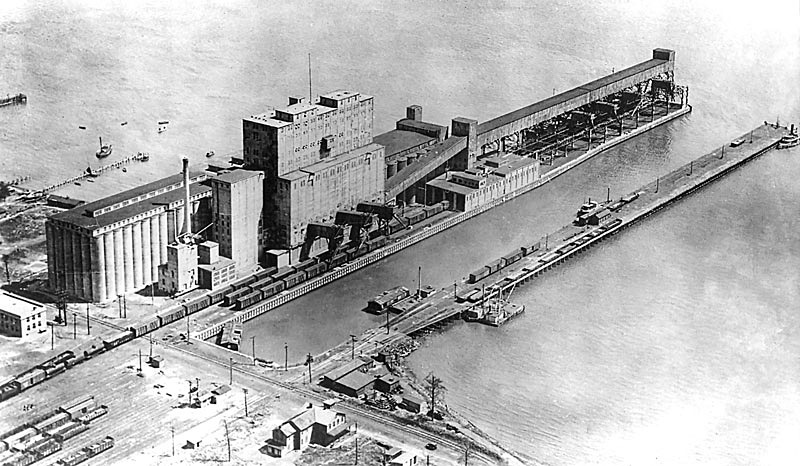 Aerial view of Baltimore's Northern Central Grain Elevator