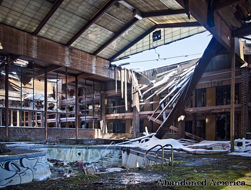 Abandoned Shawnee Resort, Lancaster