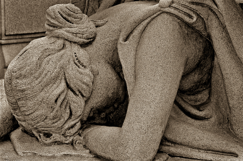 YOUNG MAIDEN - EXQUISITE SCULPTURES