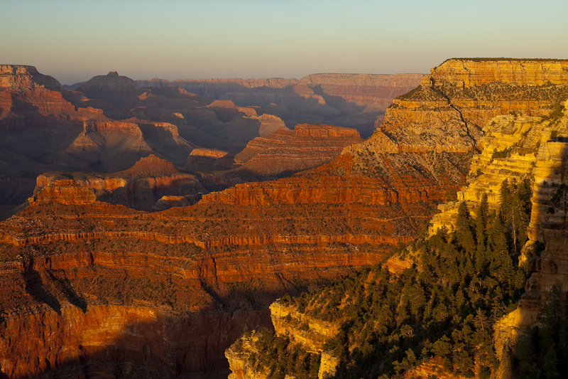 GRAND CANYON LIGHT - COLOR LANDSCAPES