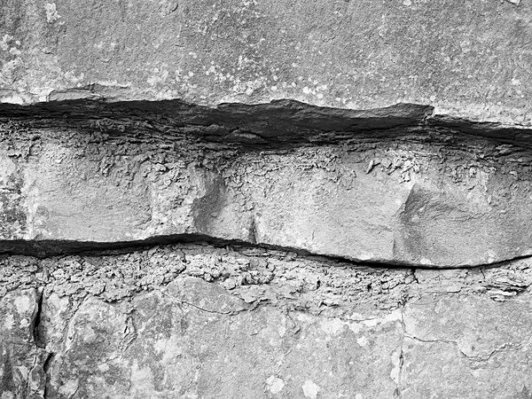 Greenleighton V Limestone Layers - Trevor Langhome