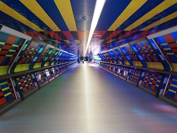 6.Crossrail Place - Glyn Trueman