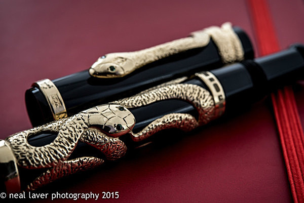  - The 2015 Snake Pen... 18ct Gold!