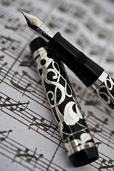  - The Violin Pen...