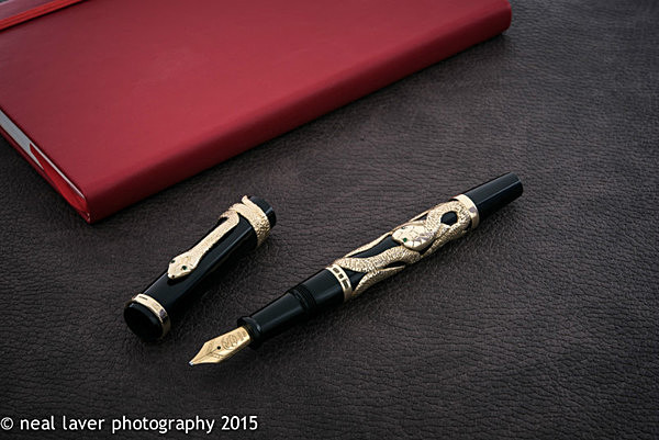  - The 2015 Snake Pen... 18ct Gold!