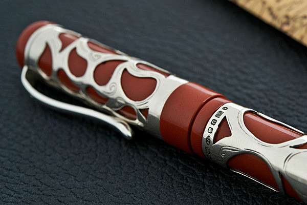  - The Simpini Pen...