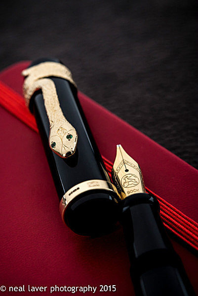  - The 2015 Snake Pen... 18ct Gold!