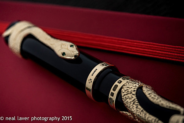  - The 2015 Snake Pen... 18ct Gold!