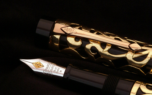 - The Conway Stewart Centenary Pen...