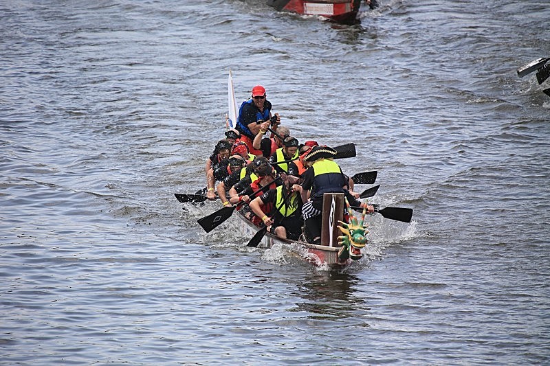 BV6R1684 - DRAGON BOAT RACES 2015 York Rotary Club