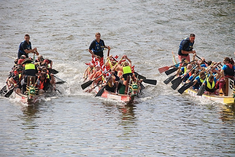 BV6R1910 - DRAGON BOAT RACES 2015 York Rotary Club