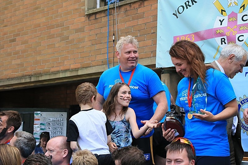 BV6R2044 - DRAGON BOAT RACES 2015 York Rotary Club