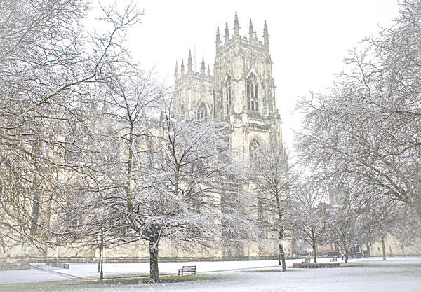 CHRISTMAS SNOW, YORK MINSTER - YORK AGAINST CANCER CHRISTMAS CARD CHOICE 2014