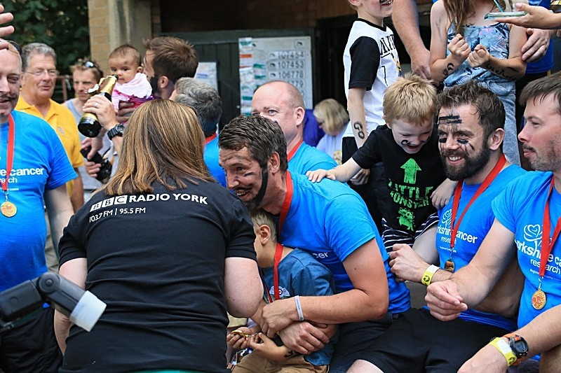 BV6R2045 - DRAGON BOAT RACES 2015 York Rotary Club