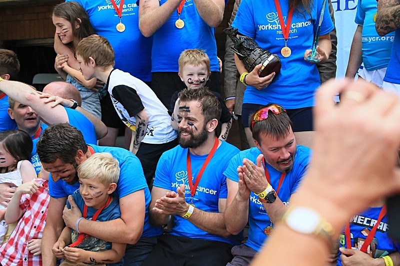 BV6R2034 - DRAGON BOAT RACES 2015 York Rotary Club
