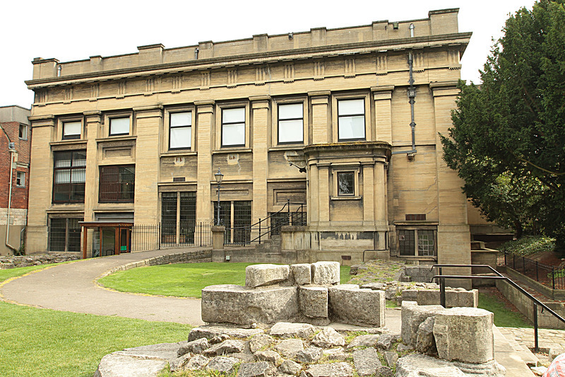SEPTEMBER  2014   -3 - FOUR SEASONS MUSEUM GARDENS
