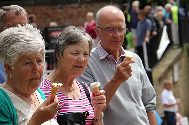 DRAGON BOAT RACE 10 July 2016 - 220 of 549 - DRAGON BOAT RACES 2016 York Rotary Club