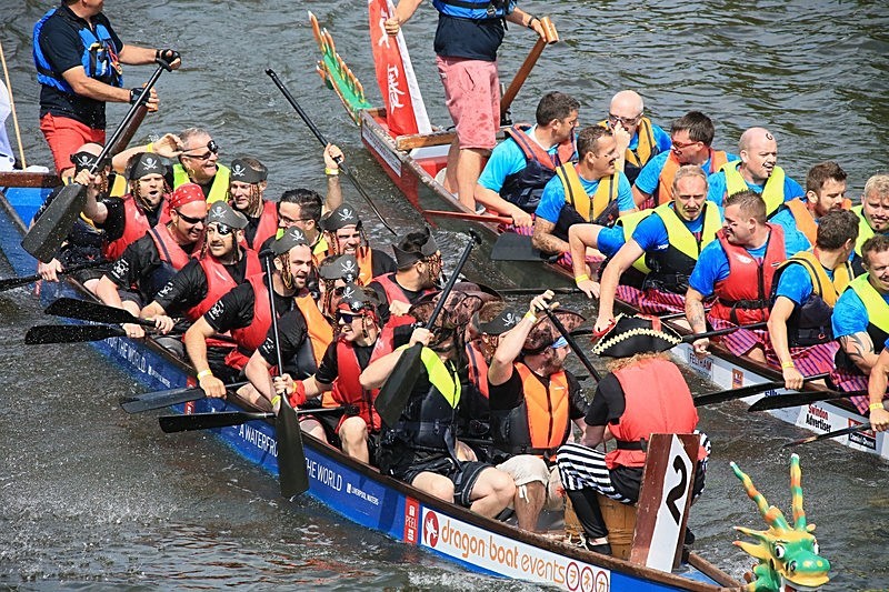 BV6R1480 - DRAGON BOAT RACES 2015 York Rotary Club