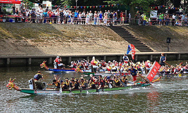 IMG_0685_2 - DRAGON BOAT RACE 2013 York Rotary Club