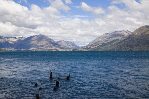 LAKE WAKATIPU, QUEENSTOWN - NEW ZEALAND
