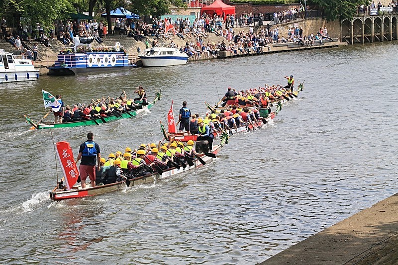 BV6R1598 - DRAGON BOAT RACES 2015 York Rotary Club