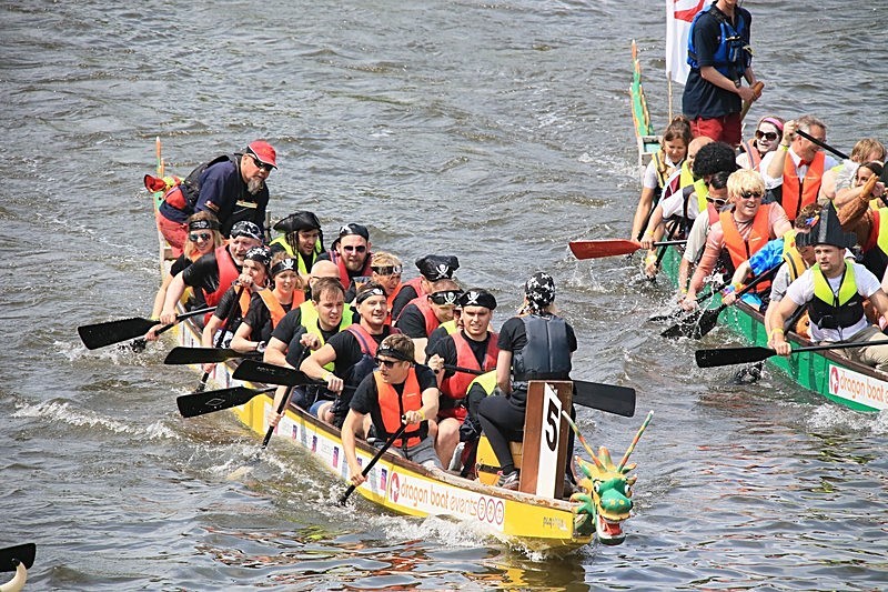 BV6R1621 - DRAGON BOAT RACES 2015 York Rotary Club