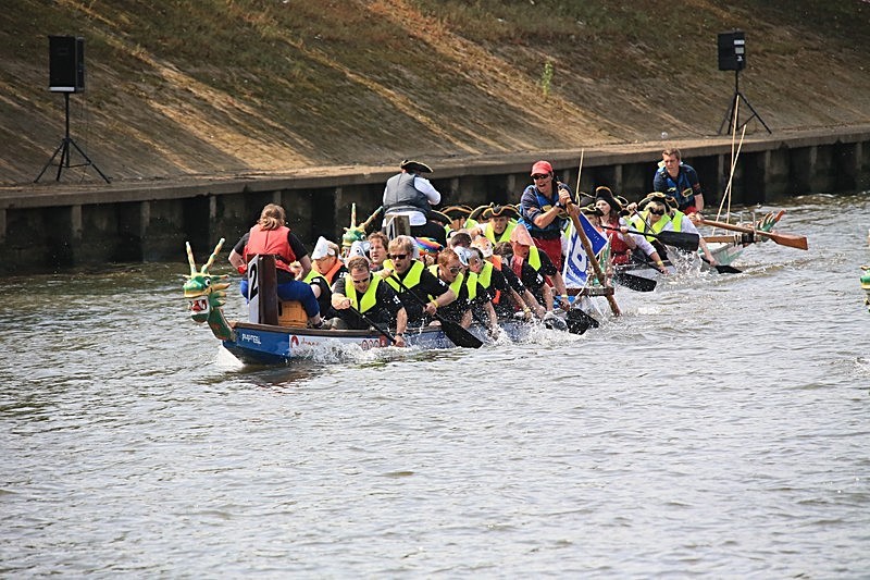 BV6R1629 - DRAGON BOAT RACES 2015 York Rotary Club