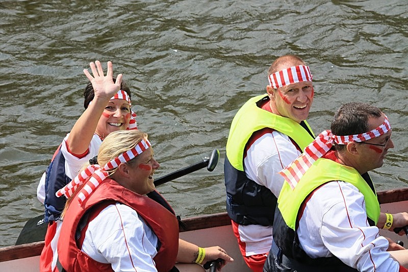 BV6R1560 - DRAGON BOAT RACES 2015 York Rotary Club