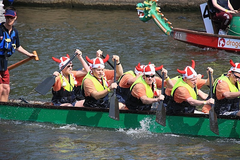 BV6R1434 - DRAGON BOAT RACES 2015 York Rotary Club