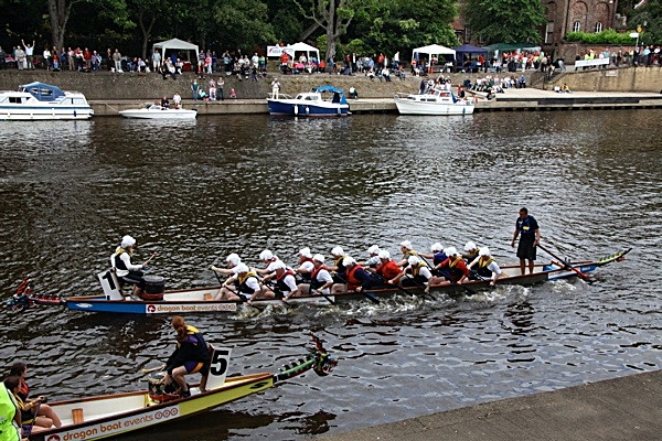  - DRAGON BOAT RACE 2009   2
