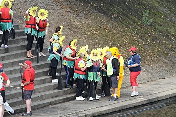 IMG_1274 - DRAGON BOAT RACE 2011 York Rotary Club