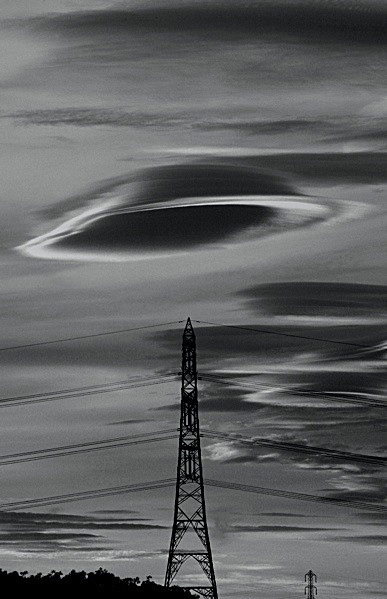 CS219 CLOSE ENCOUNTERS, FAIRBURN INGS, FERRYBRIDGE - BLAKE GALLERY EXHIBITION Fri 20th Feb - Sat 7th March 2009