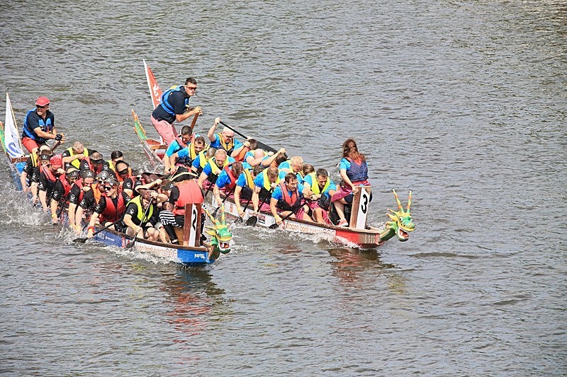 BV6R1472 - DRAGON BOAT RACES 2015 York Rotary Club